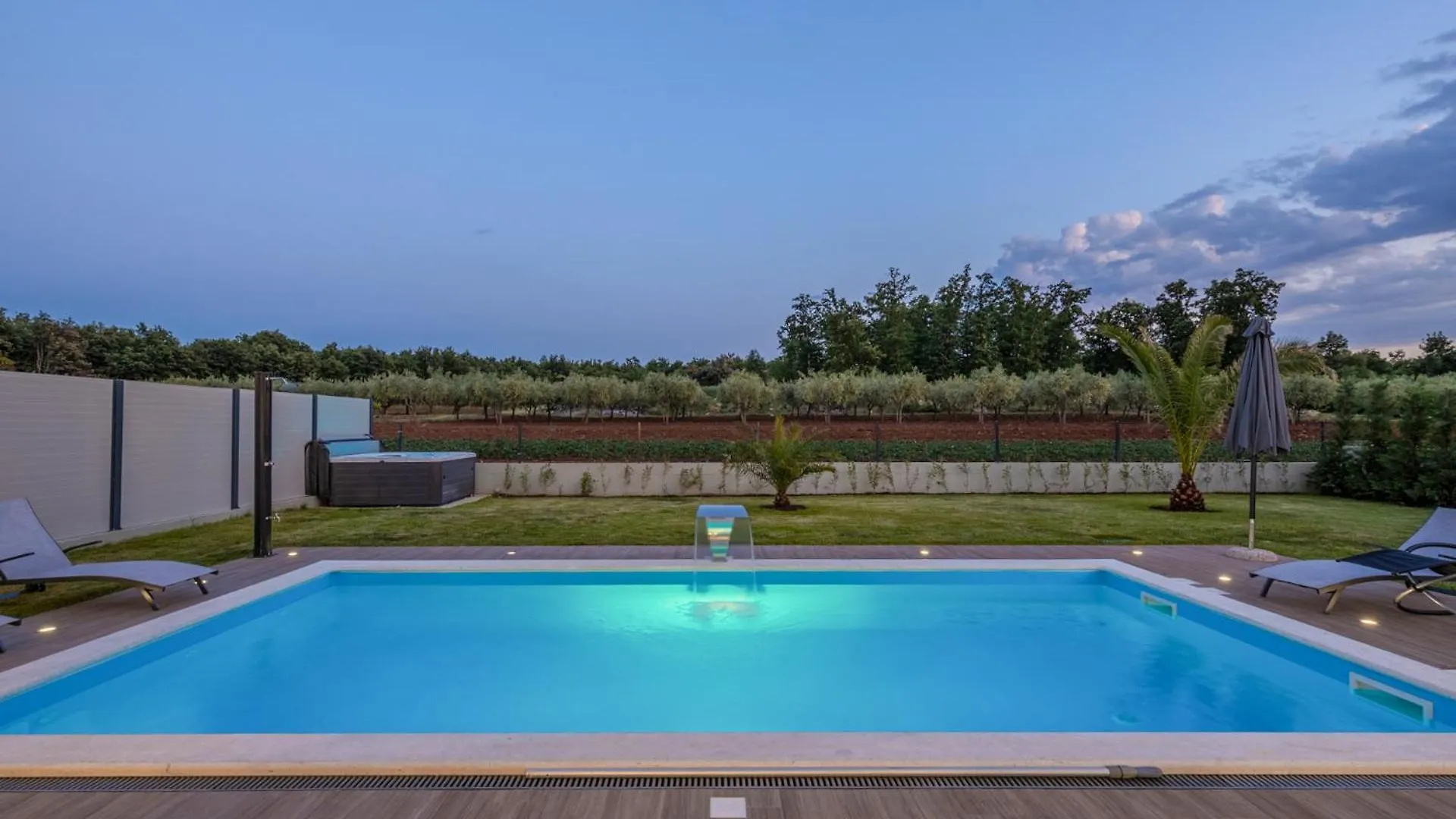 Beautiful Modern Villa Porec