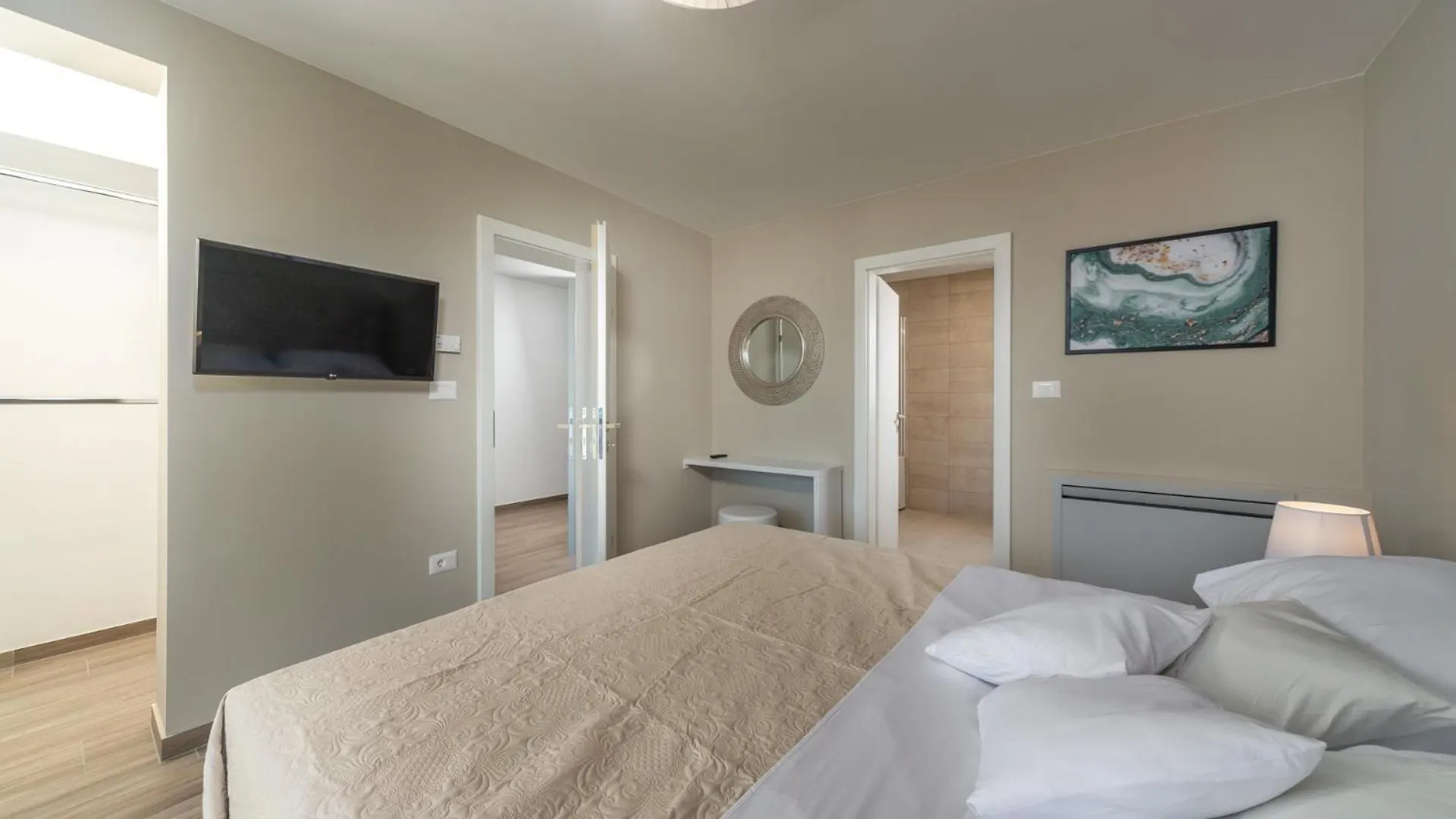 Beautiful Modern Villa Porec